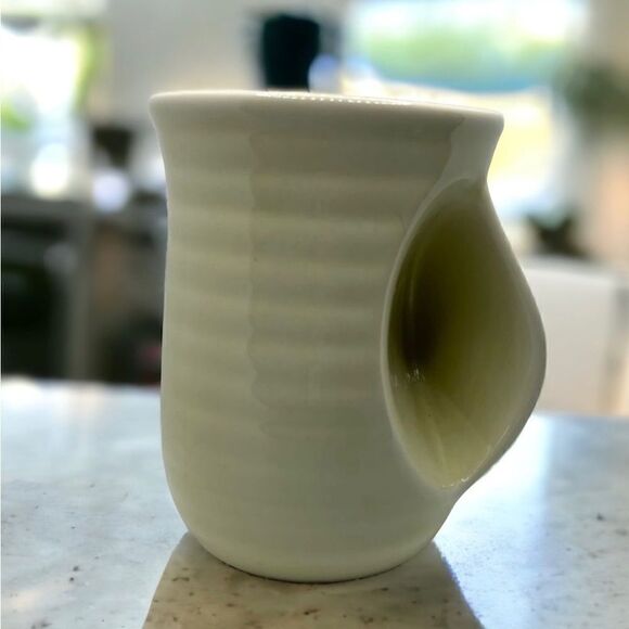 DEI Tall Coffee Mug light beige Cozy Hand Warming 5" tea Hand Pocket cup - Picture 1 of 8